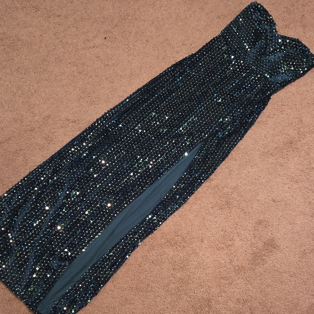 Lulu's Teal Sequin Strapless Dress NWT!! STUNNING